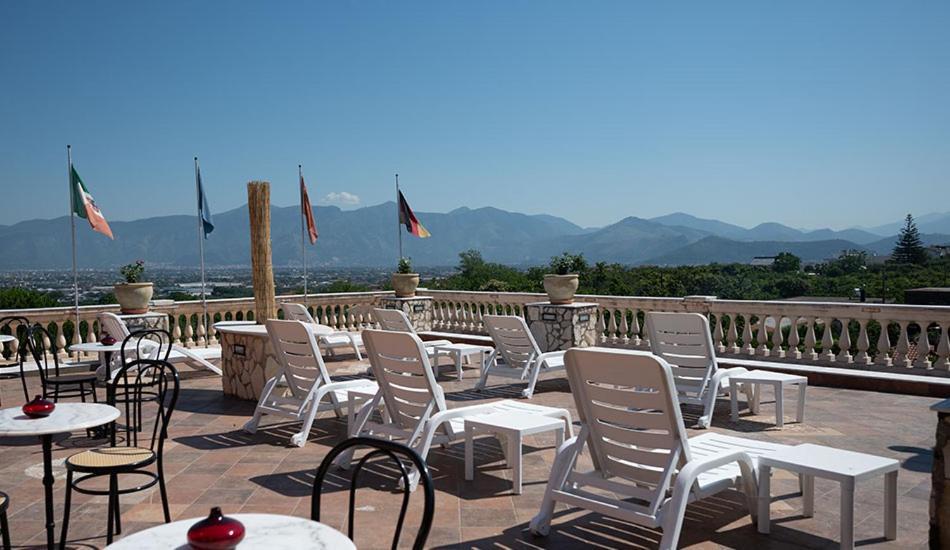 Hotel Sottovento Sant'Egidio del Monte Albino Exterior photo