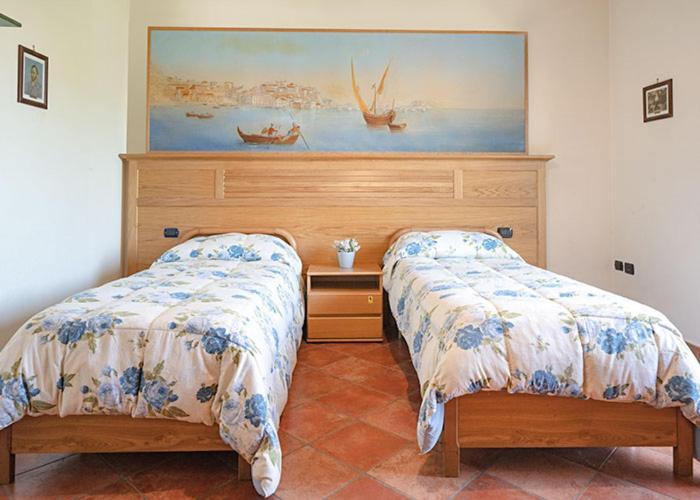 Hotel Sottovento Sant'Egidio del Monte Albino Exterior photo